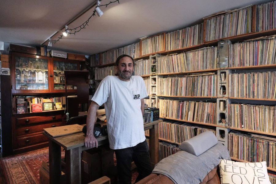He recorded 10,000 concerts on tape. Now they’re streaming for free