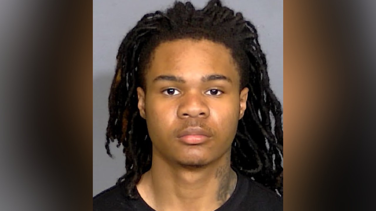 IMPD: Man pointed revolver at officer in Riverside Park, was 'surprised ...