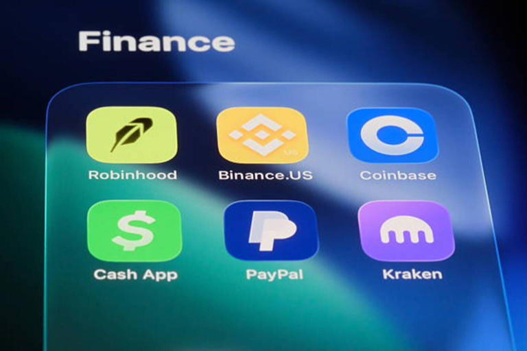 Robinhood downloads surge with SpaceX IPO