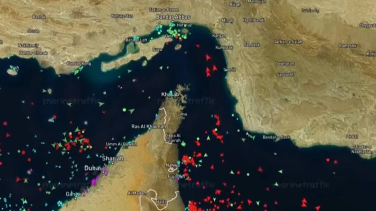 How will the US blockade on Iranian ports in the Strait of Hormuz work?