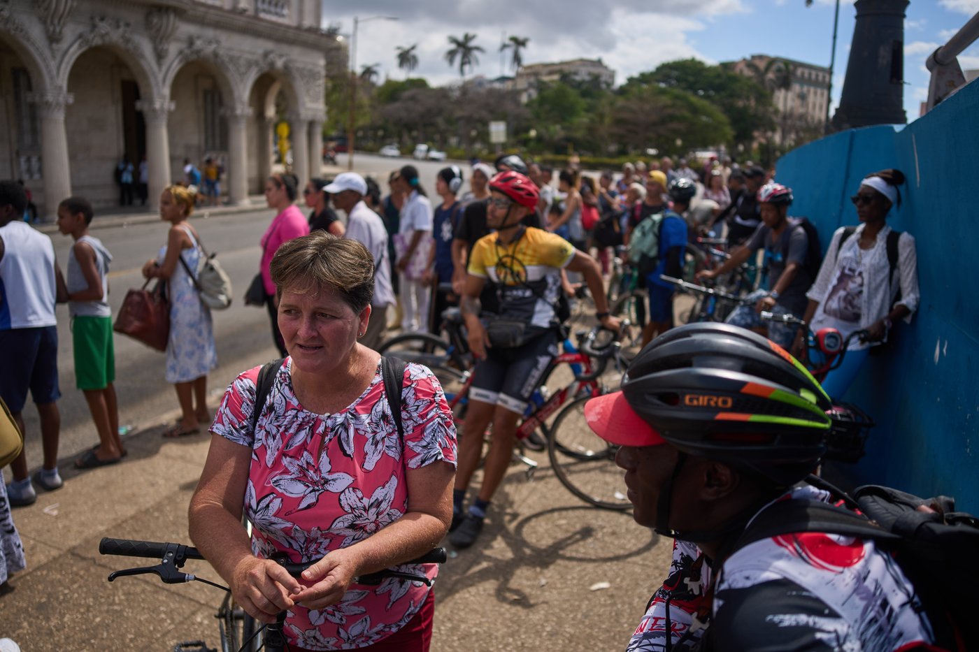 An underwater bus in Havana becomes the ride that matters during Cuba's ...