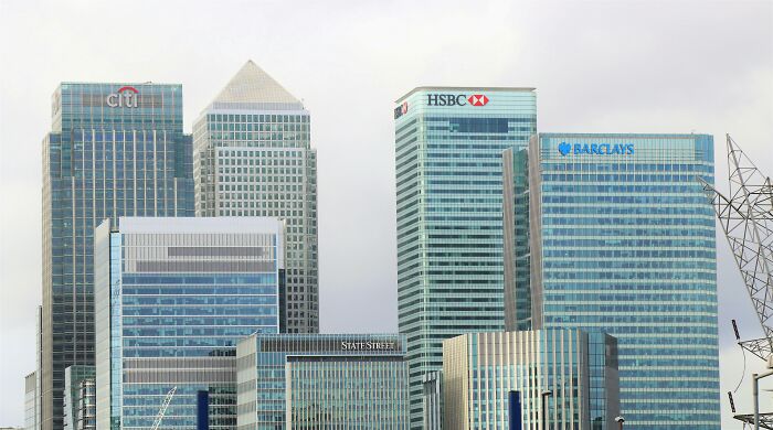 Park In Front Of A Bank: 30 People Share Their Life Hacks