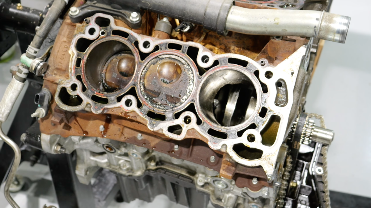 Well-maintained Ford EcoBoost V6 engine failed at 110K miles—what went ...
