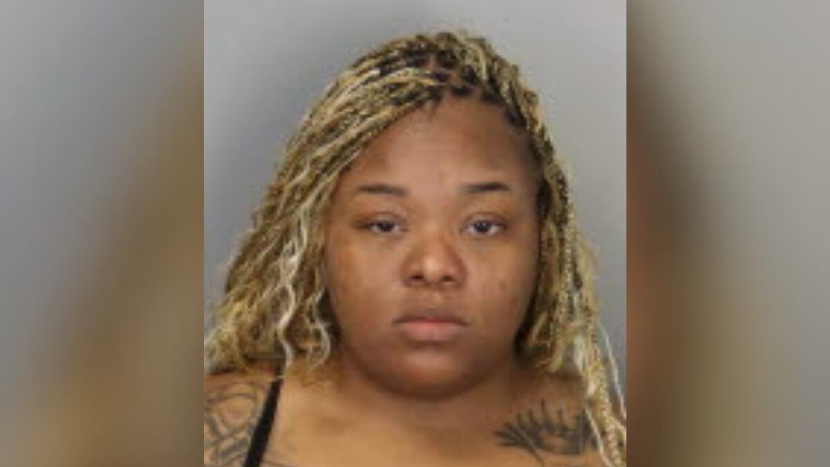 2 unrestrained children found in back seat at suspected DUI crash scene ...