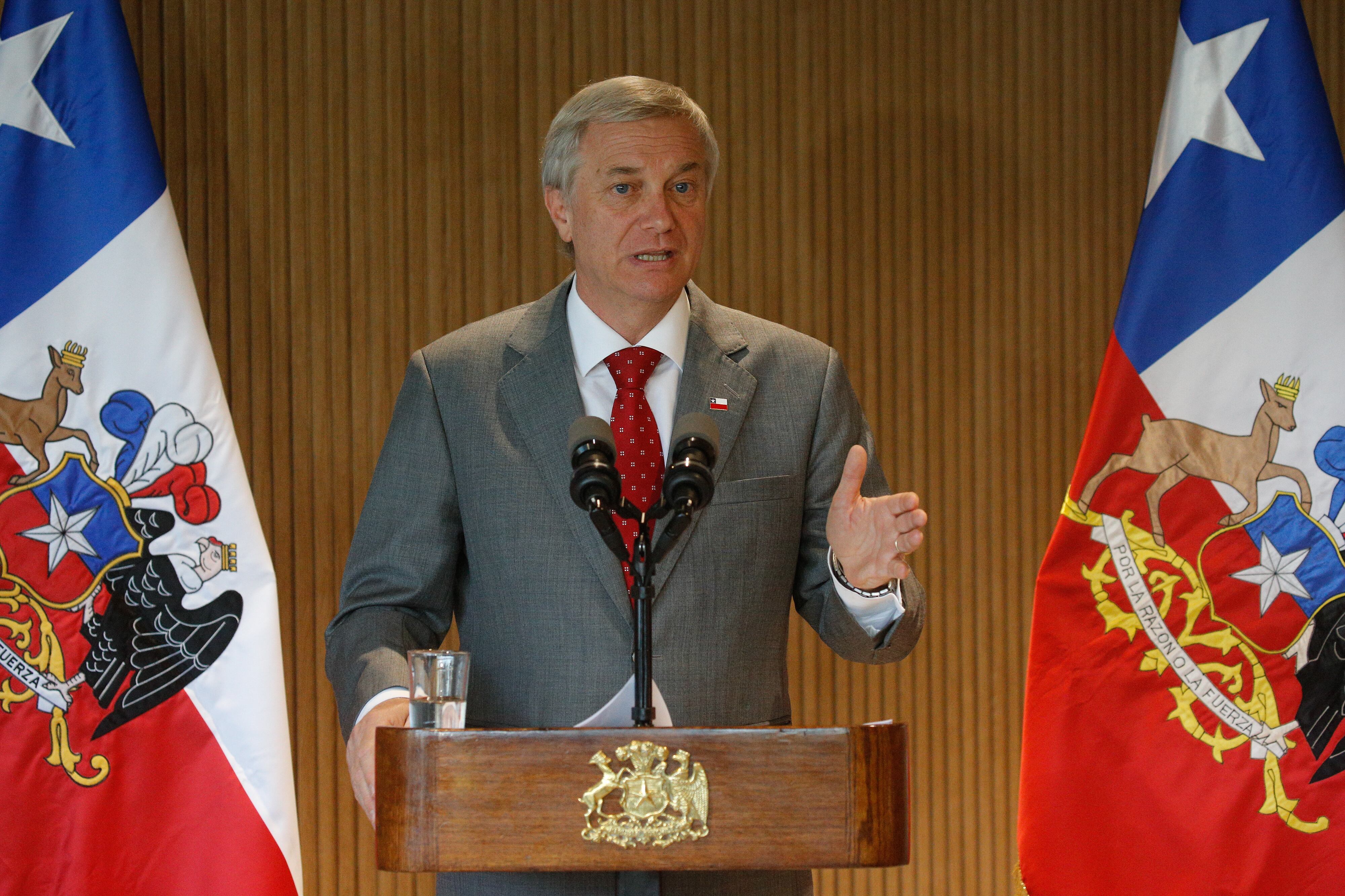 Análisis: ¿Será la megarreforma de Kast el punto de inflexión de su ...