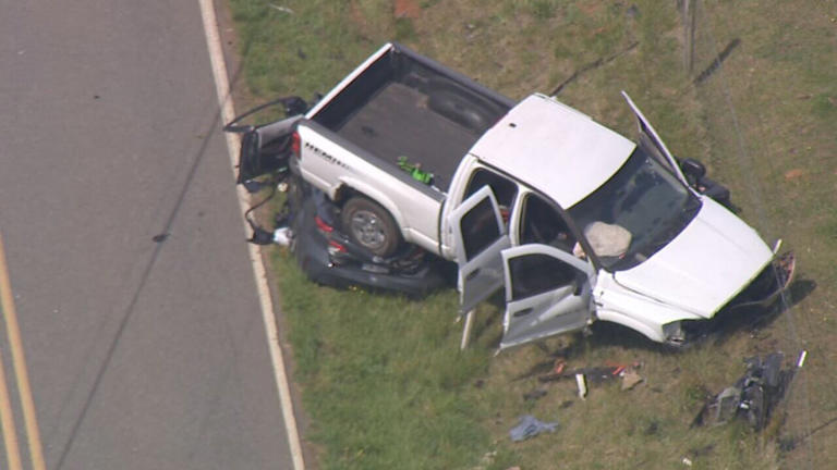 1 killed after truck drives over oncoming car in Cleveland County