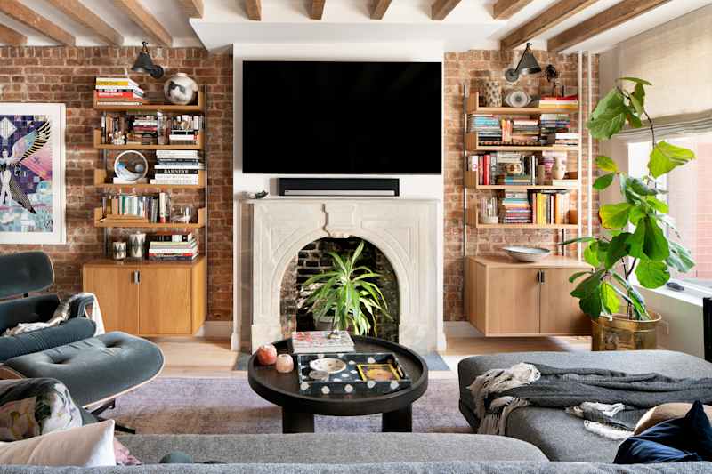 An interior designer spent 11 years slowly renovating this 125-year-old ...