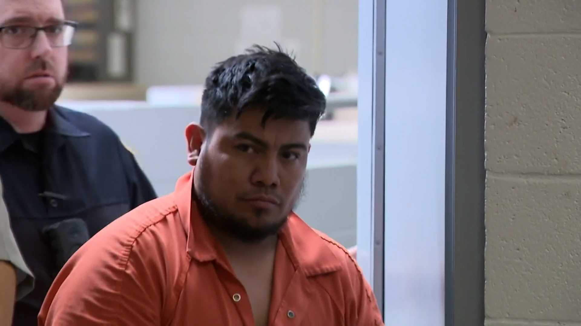 Man charged with DUI in crash that killed two children, denied bond
