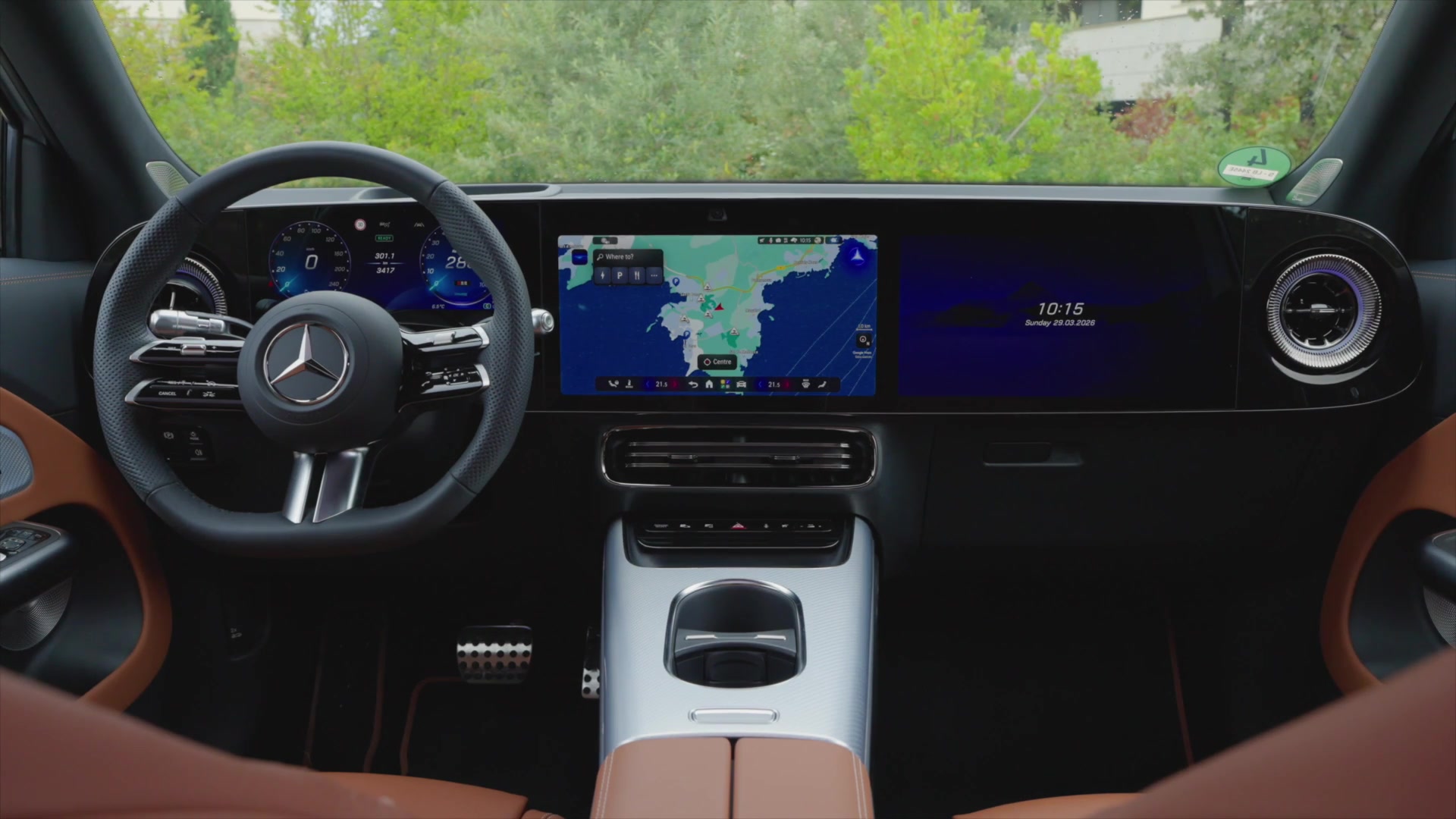 Mercedes-Benz GLB 250+ with EQ technology in high-tech silver metallic ...