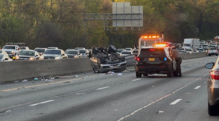 3 adults, 1 infant hurt in car crash in Prince George’s County