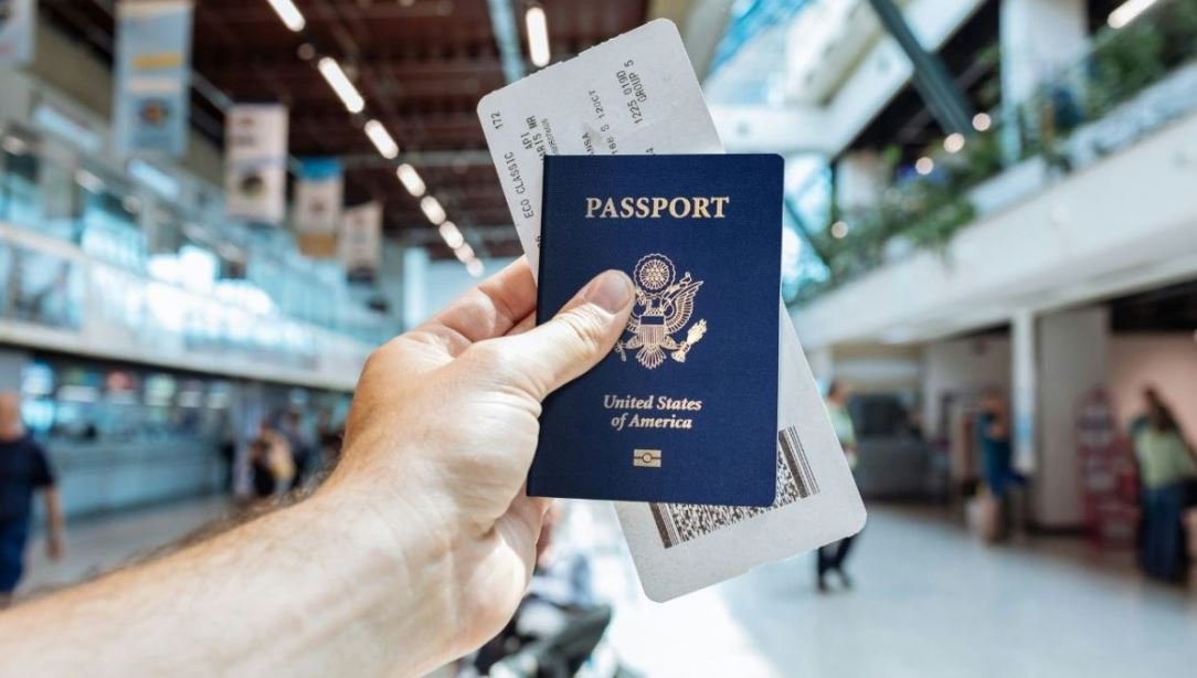 6 flight check-in mistakes that could cost you your seat