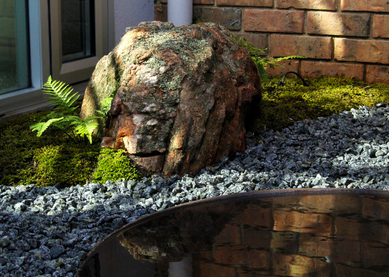 Japanese moss gardens are the calm, minimalist idea for outdoors