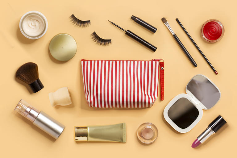 These are the 7 essentials your handbag is missing