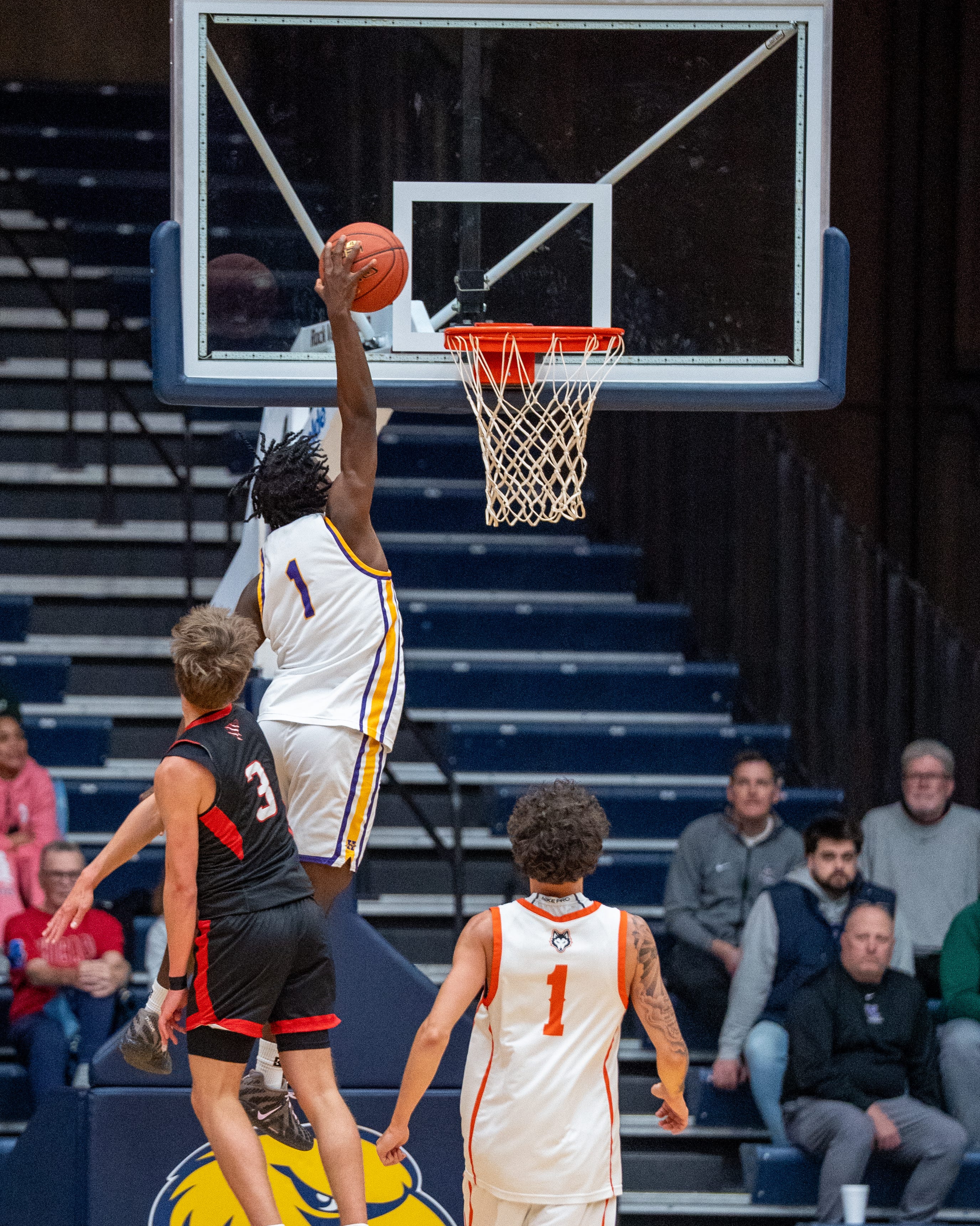 Dunks, smiles at Rising Stars Classic as Rockford gets one more look