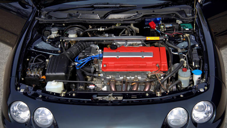 Tolman Motorsport builds Honda Integra Type R DC2 restomod