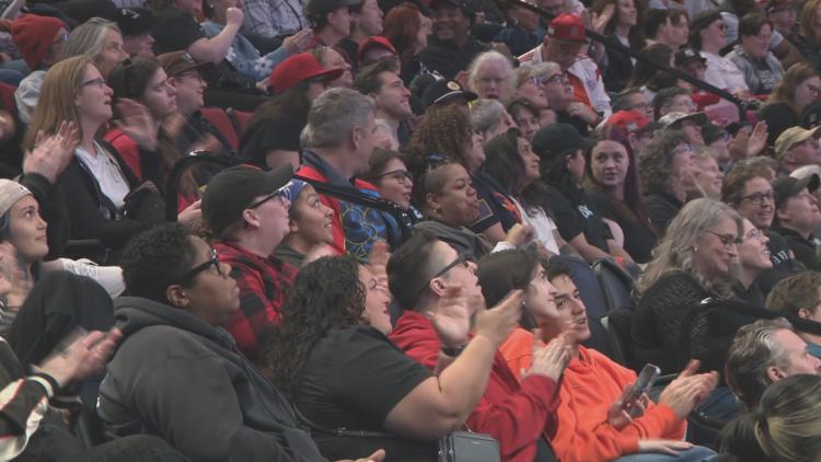 Portland Fire fans fill Moda Center for WNBA draft watch party