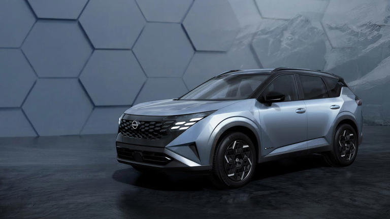 Nissan is launching a new Rogue to battle the CR-V and RAV4, but its ...