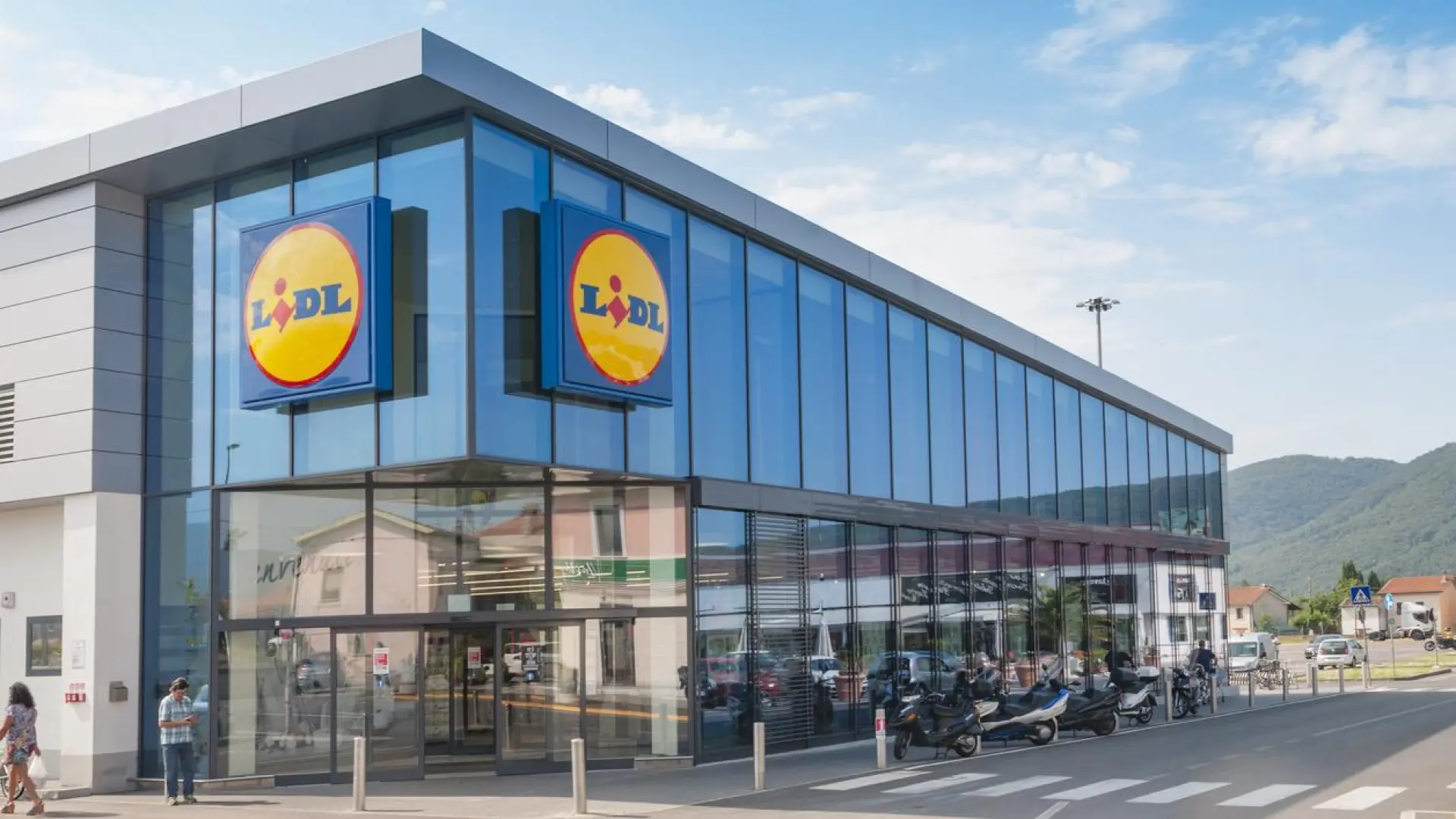 Lidl diversifica su negocio: lanzará este año en España un servicio de ...