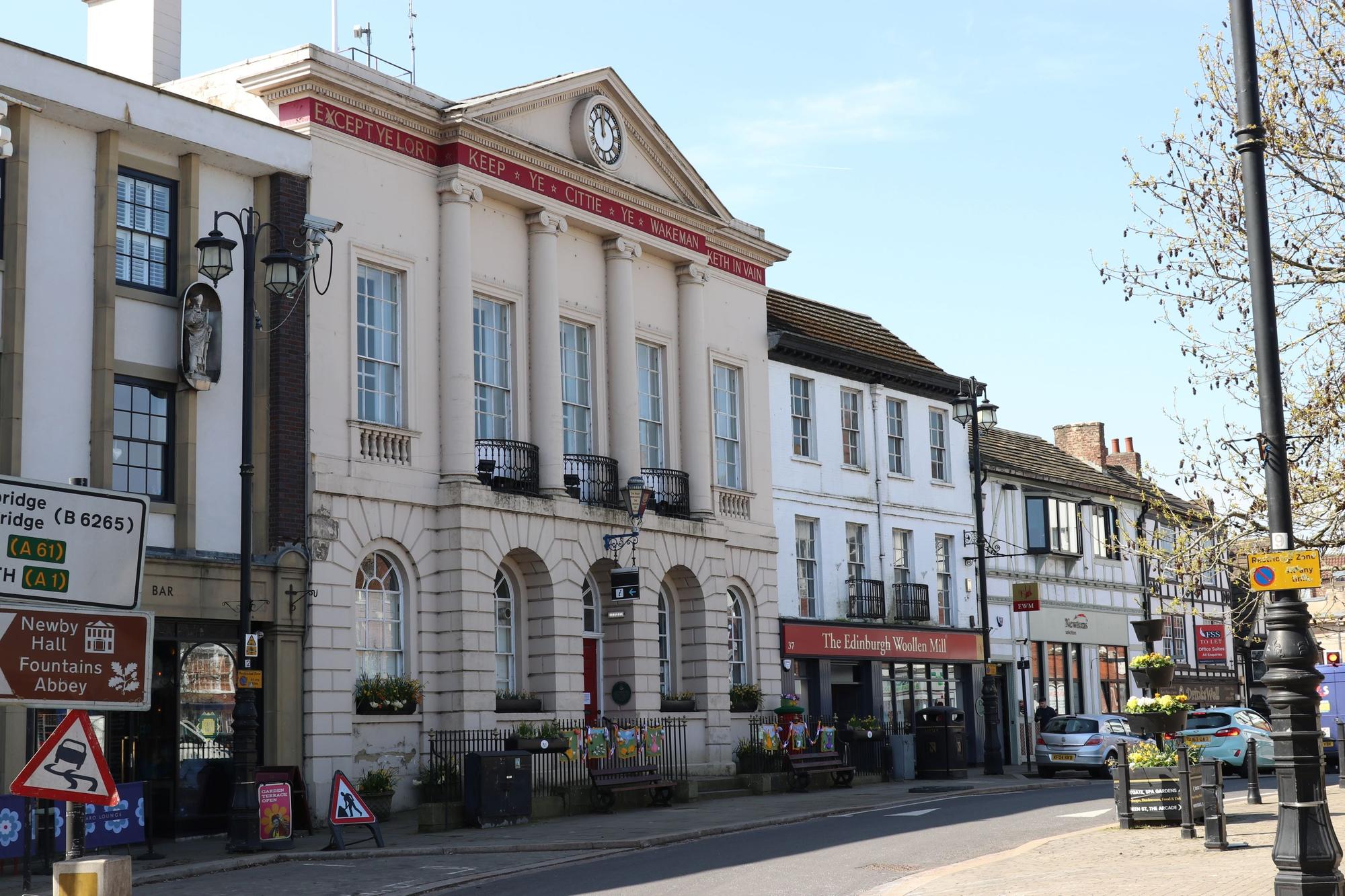 Ripon Town Hall could be handed to city council in bid to revive ...