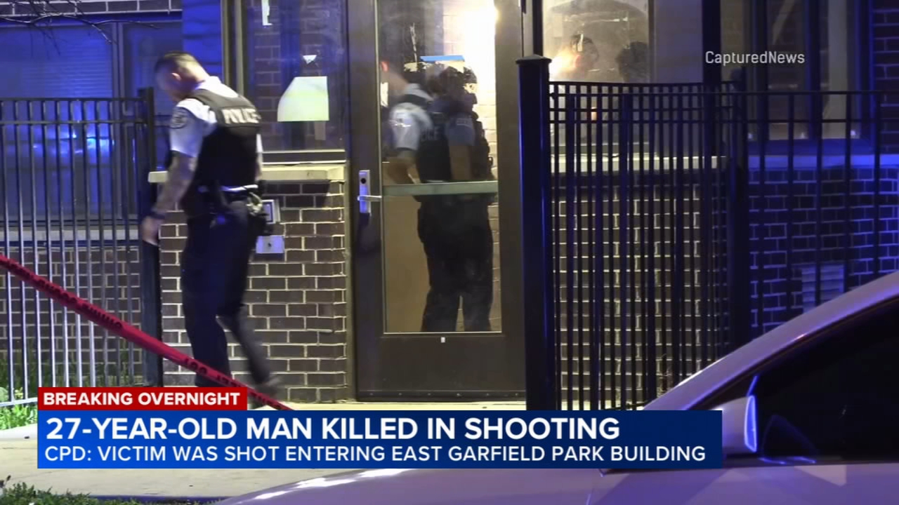 1 killed in East Garfield Park shooting, Chicago police say