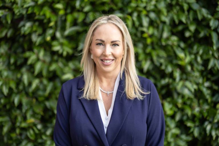 Attorney, judge pro tem running for district court