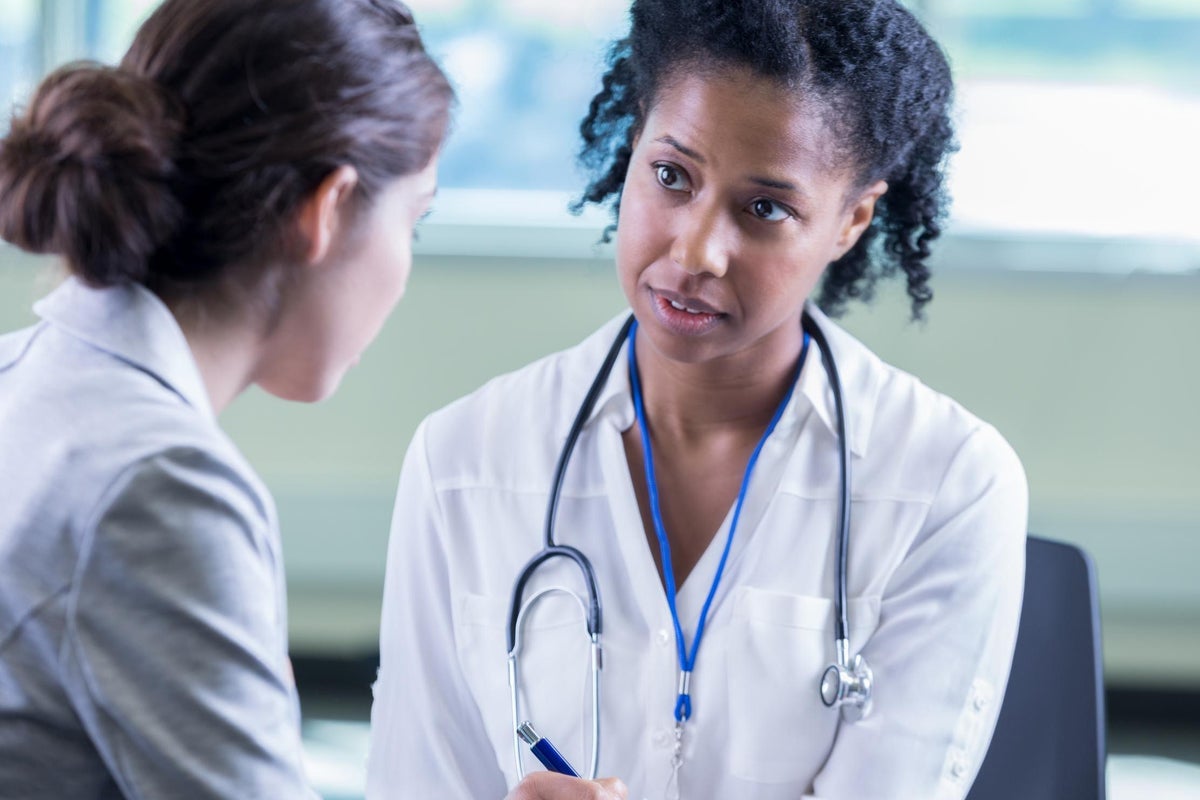 Senior BAME doctors paid less by the NHS than their white colleagues, analysis finds