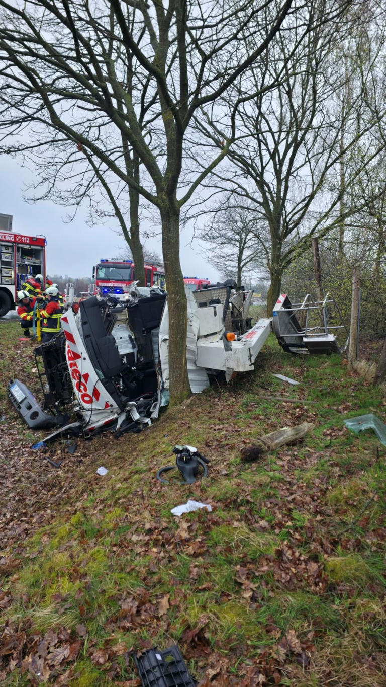 Best HD Pictures about  Unfall B205 Heute  with No AI Images