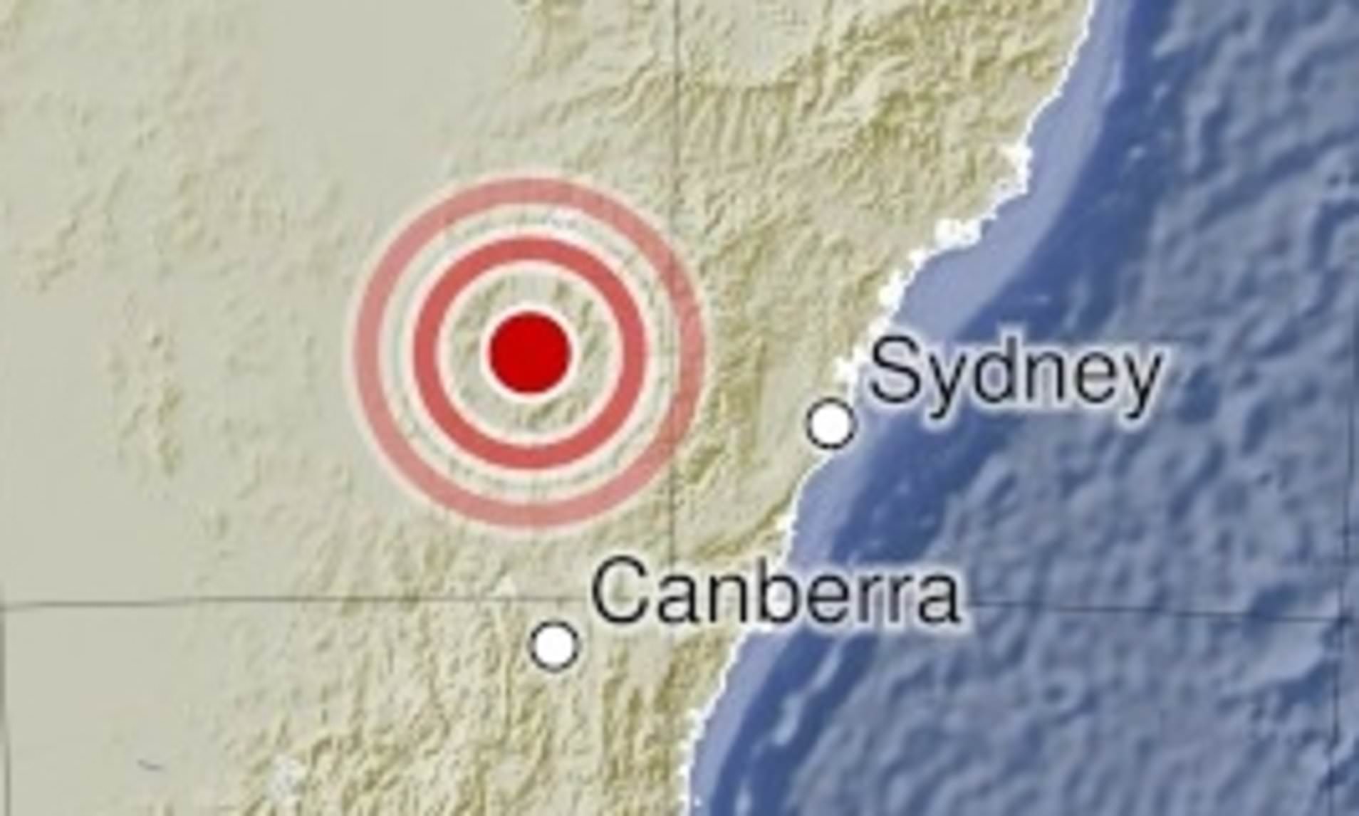 Large magnitude 4.5 earthquake rocks NSW