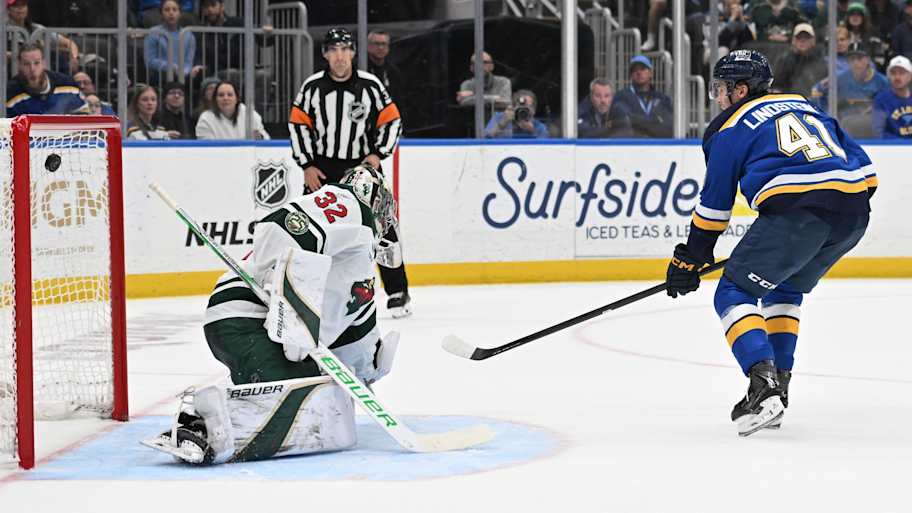 Crazy second period leads to impressive win for the Blues, 6-3
