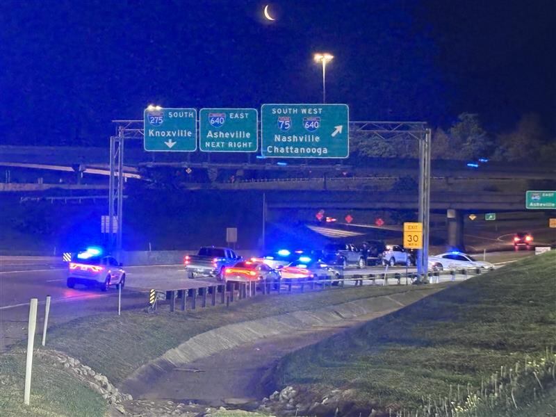 Knox County deputies shoot, kill suspect armed with knife after traffic ...