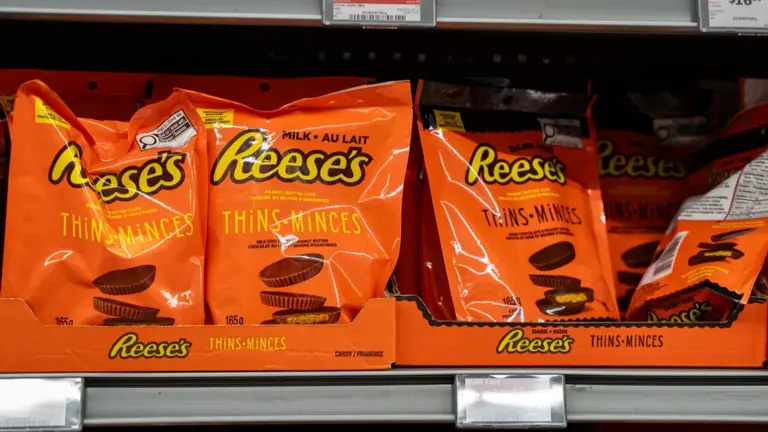 Reese’s surprises fans with the return of strawberry PB&J cup