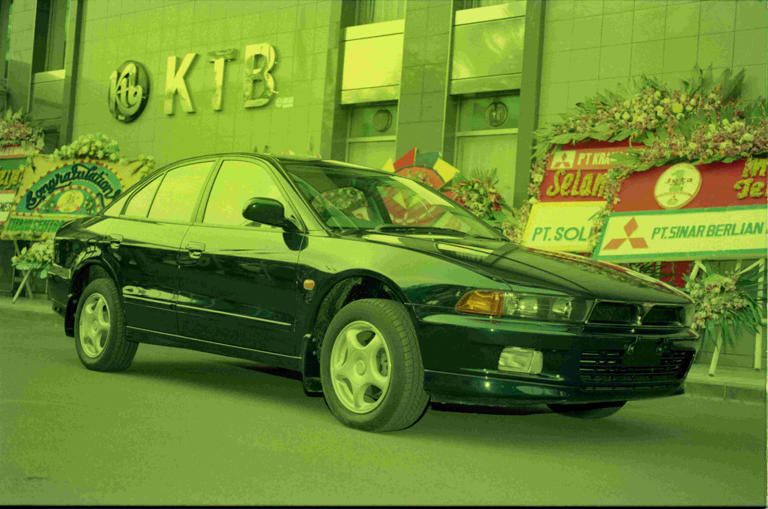 Segini Harga Mitsubishi Galant Hiu Pas Pertama Dijual di Indonesia