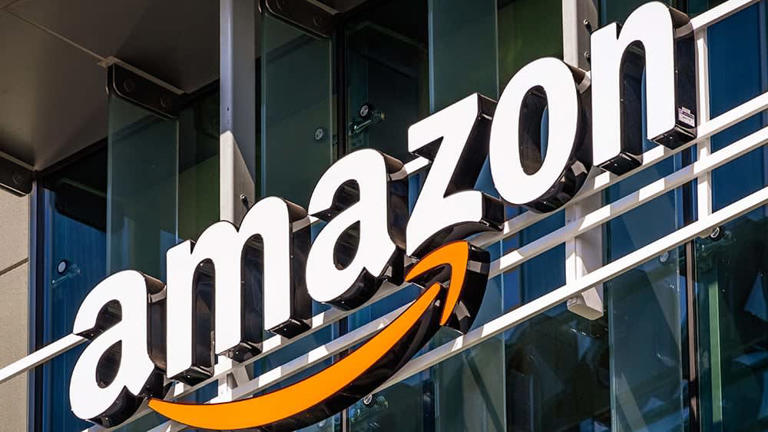 Amazon agrees to buy Globalstar in $11.6 billion deal amid Musk space ...