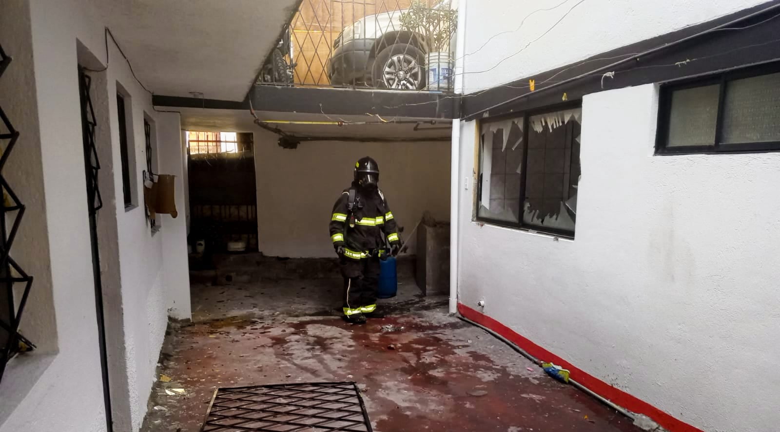 Explosión por fuga de gas en el sur de Quito deja dos personas con ...