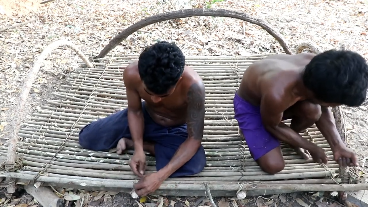 They used primitive tools to build a jungle swing, and the rope nearly ...