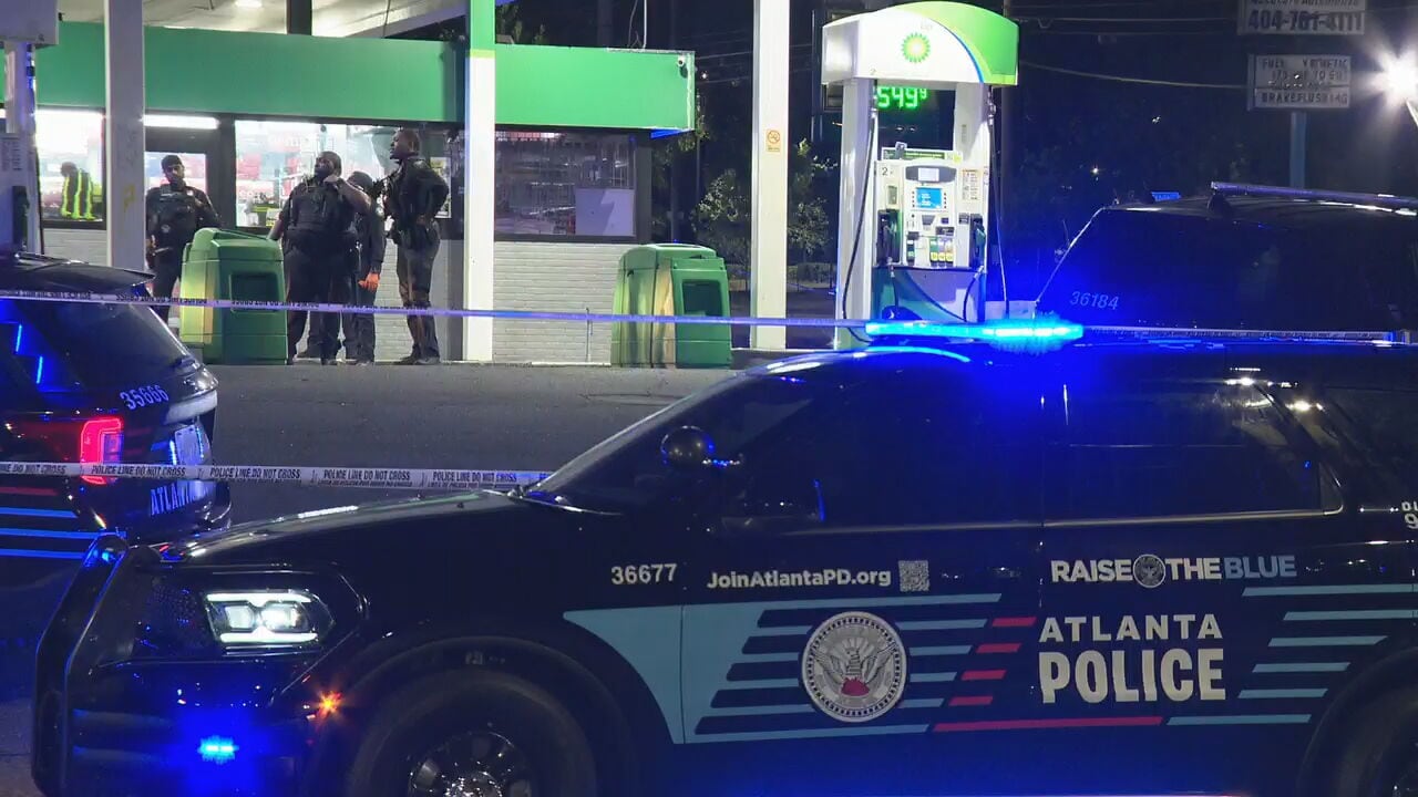 Metro Atlanta Uber driver killed inside gas station in overnight shooting