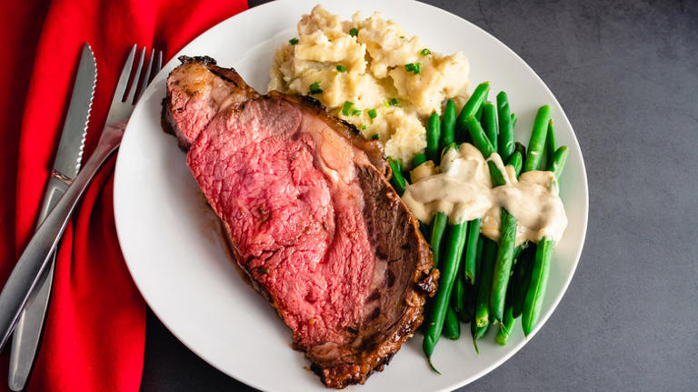 The right oven temperature for perfect prime rib, every time