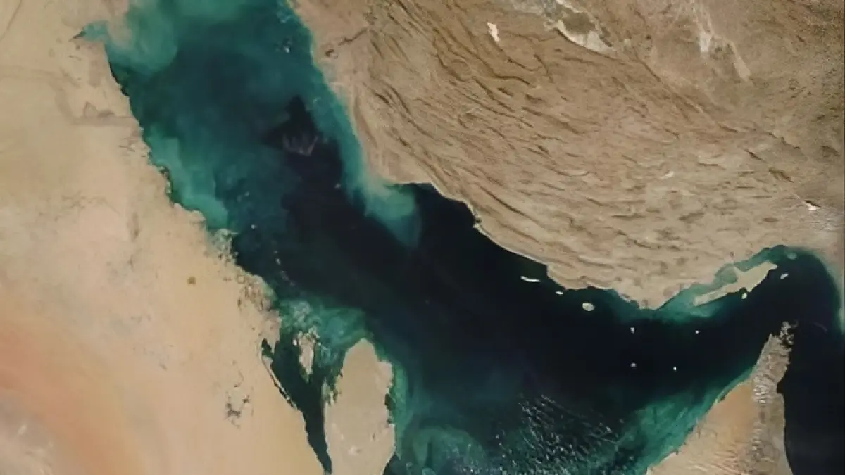 Panas! Iran Kembali Tutup Selat Hormuz Akibat Tindakan AS