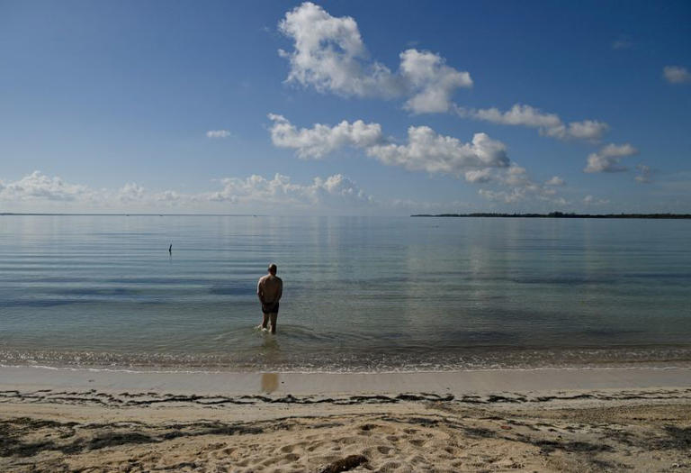 US Sanctions Leave Cuba's Top Spots Deserted
