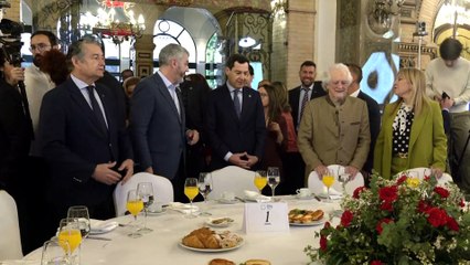 Juanma Moreno (PP), más cerca de la mayoría absoluta en Andalucía