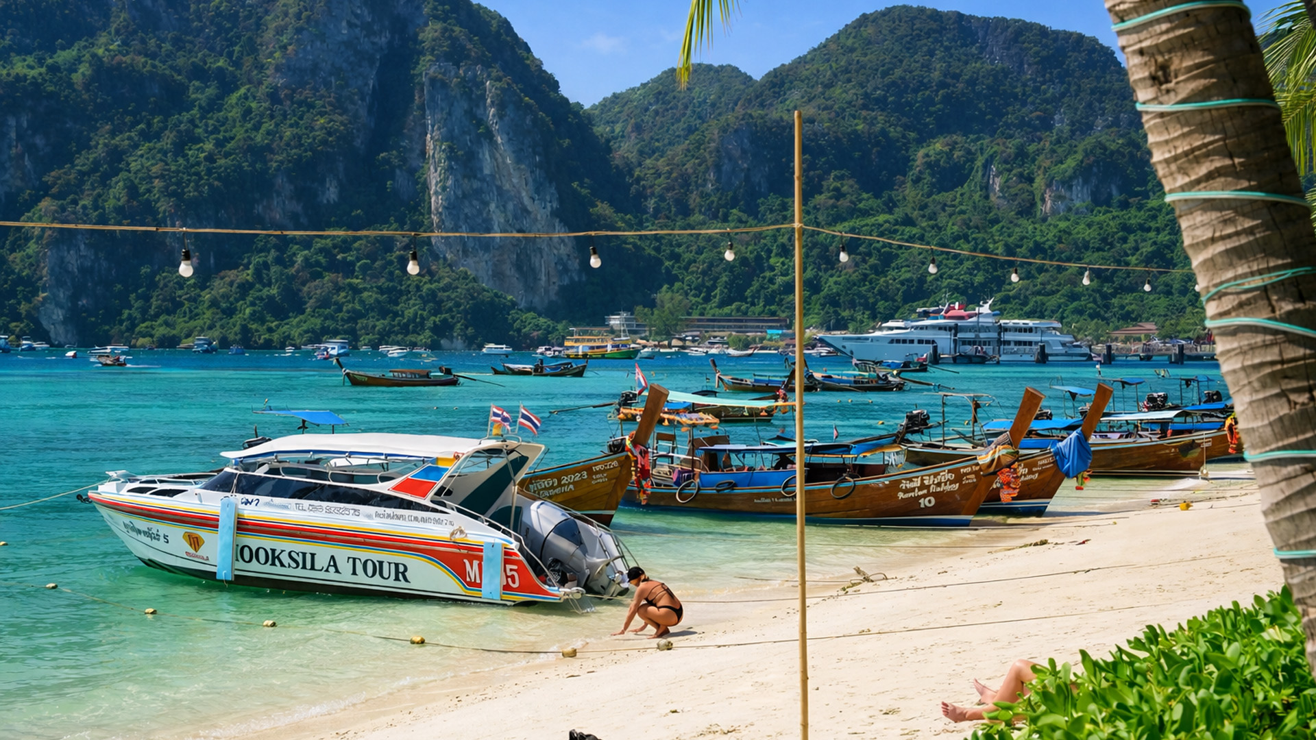 Koh Phi Phi Thailand scenic walk tropical island (4K)