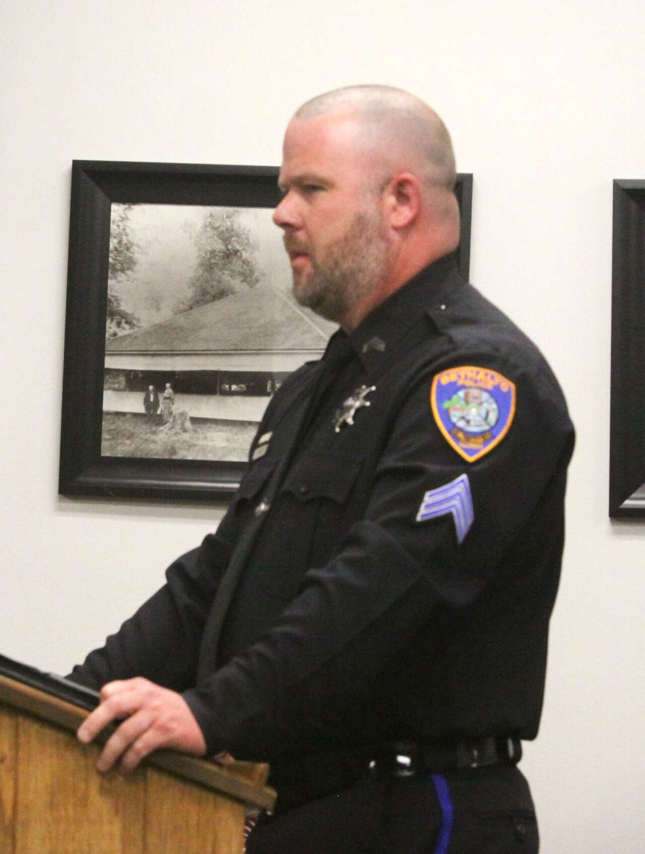 Bethalto police chief placed on administrative leave, mayor says
