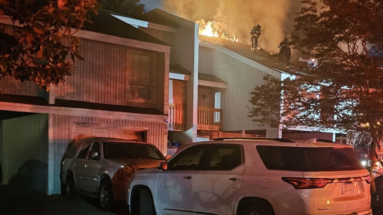 Crews respond to two-alarm fire at Columbia-area condo