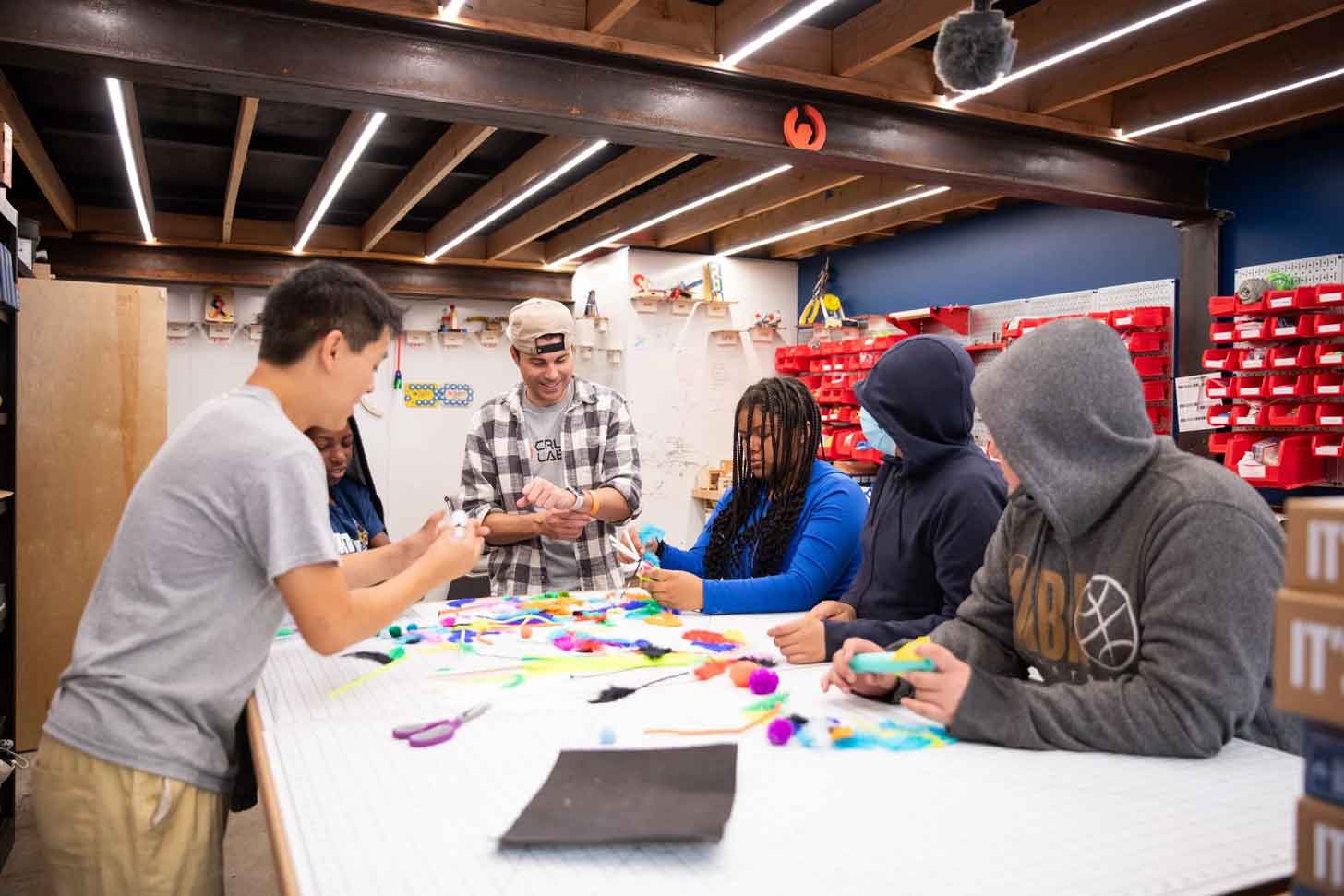 Mark Rober announces 'Class Crunchlabs' STEM curriculum. It's ...