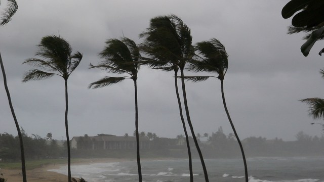 Strongest storm on Earth this year to unleash hell on remote US islands with 200 mph winds<br>