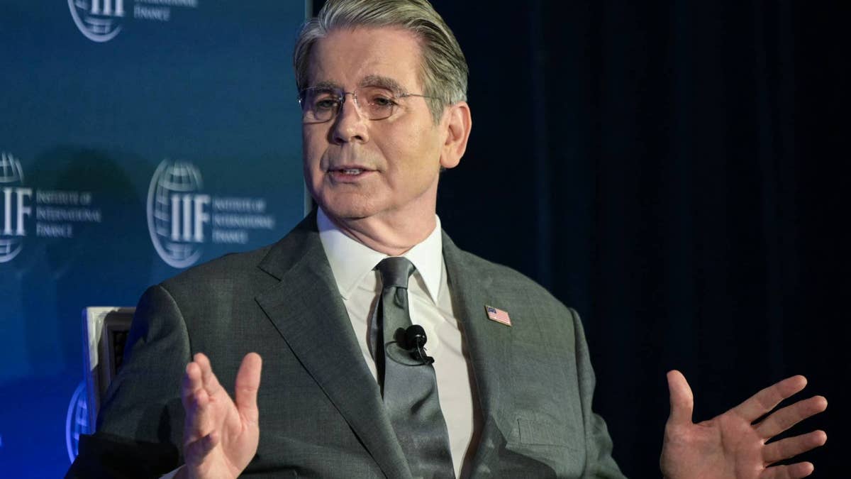 Treasury Secretary Bessent just dropped a Fed rate-cut bombshell due to Iran war oil shock<br><br>