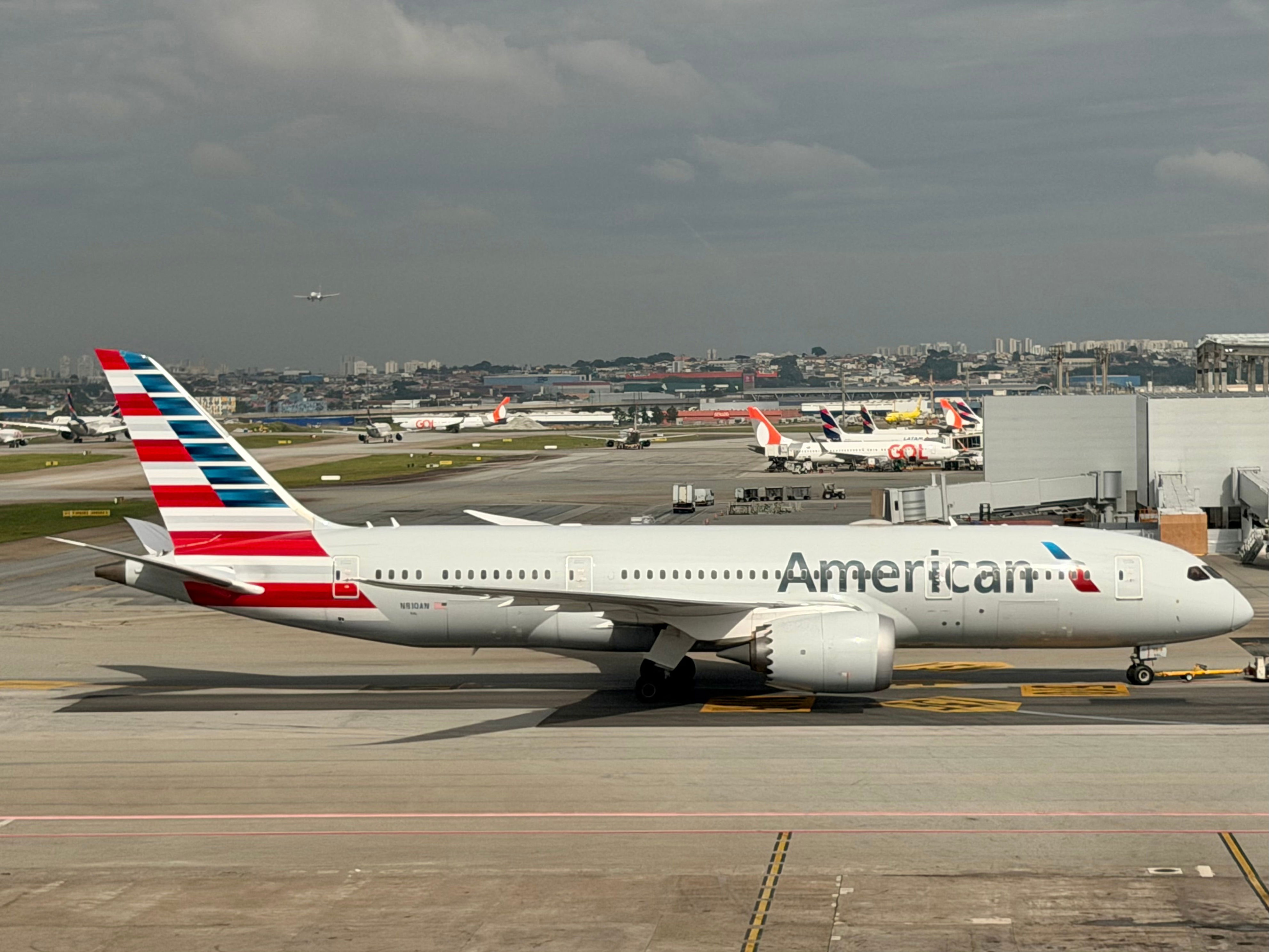 American Airlines to roll out electronic boarding gates at DFW