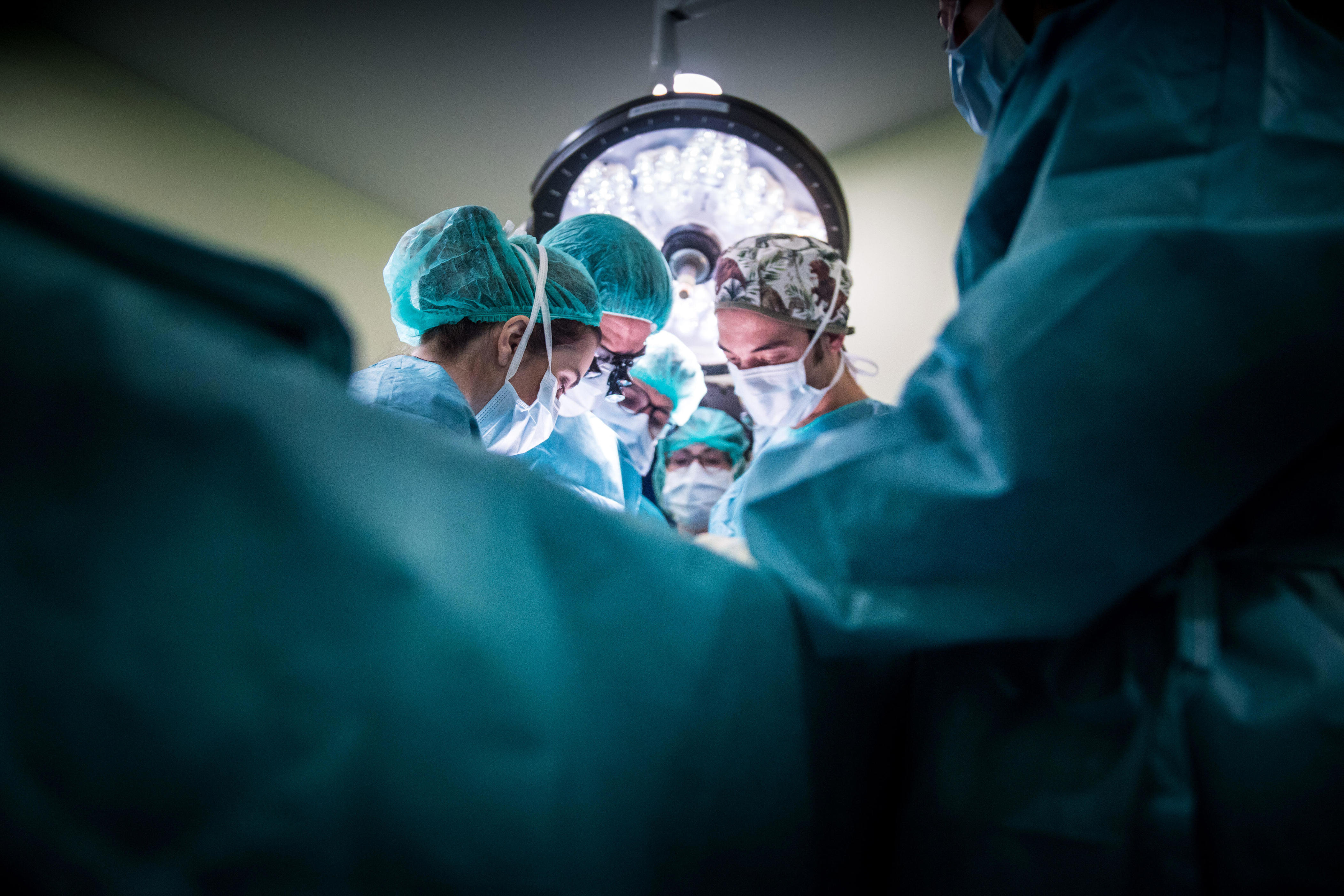 Doctor allegedly removed patient's liver instead of spleen in fatal surgery