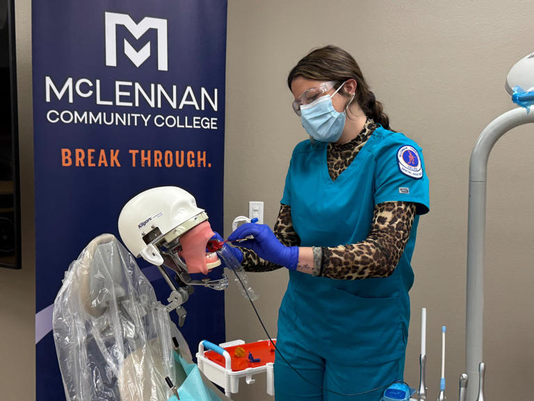 McLennan Community College launches accelerated dental assistant ...