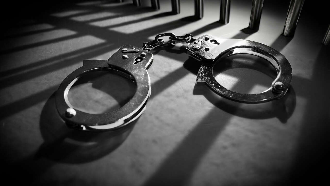 Midland County search warrant leads to 5 arrests, meth and stolen gun ...